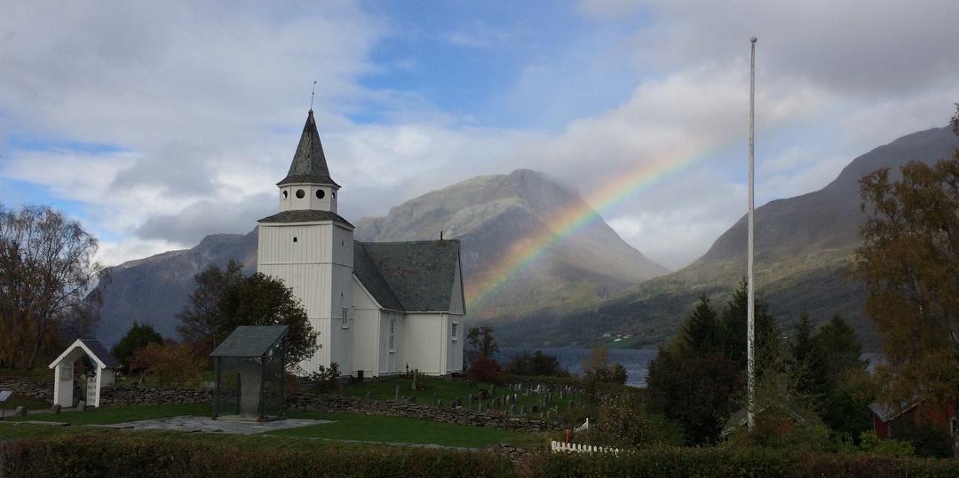 Bilde/illustrasjon om Kyrkja i Vang
