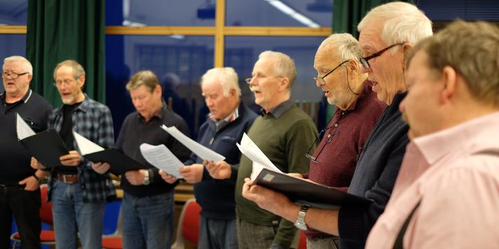 Bilde/illustrasjon for Øving med Høre mannskor Øving med Høre mannskor