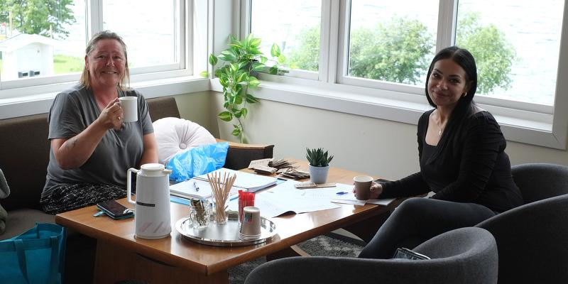 Bilde/illustrasjon for Språkafe med May Tove i sumar